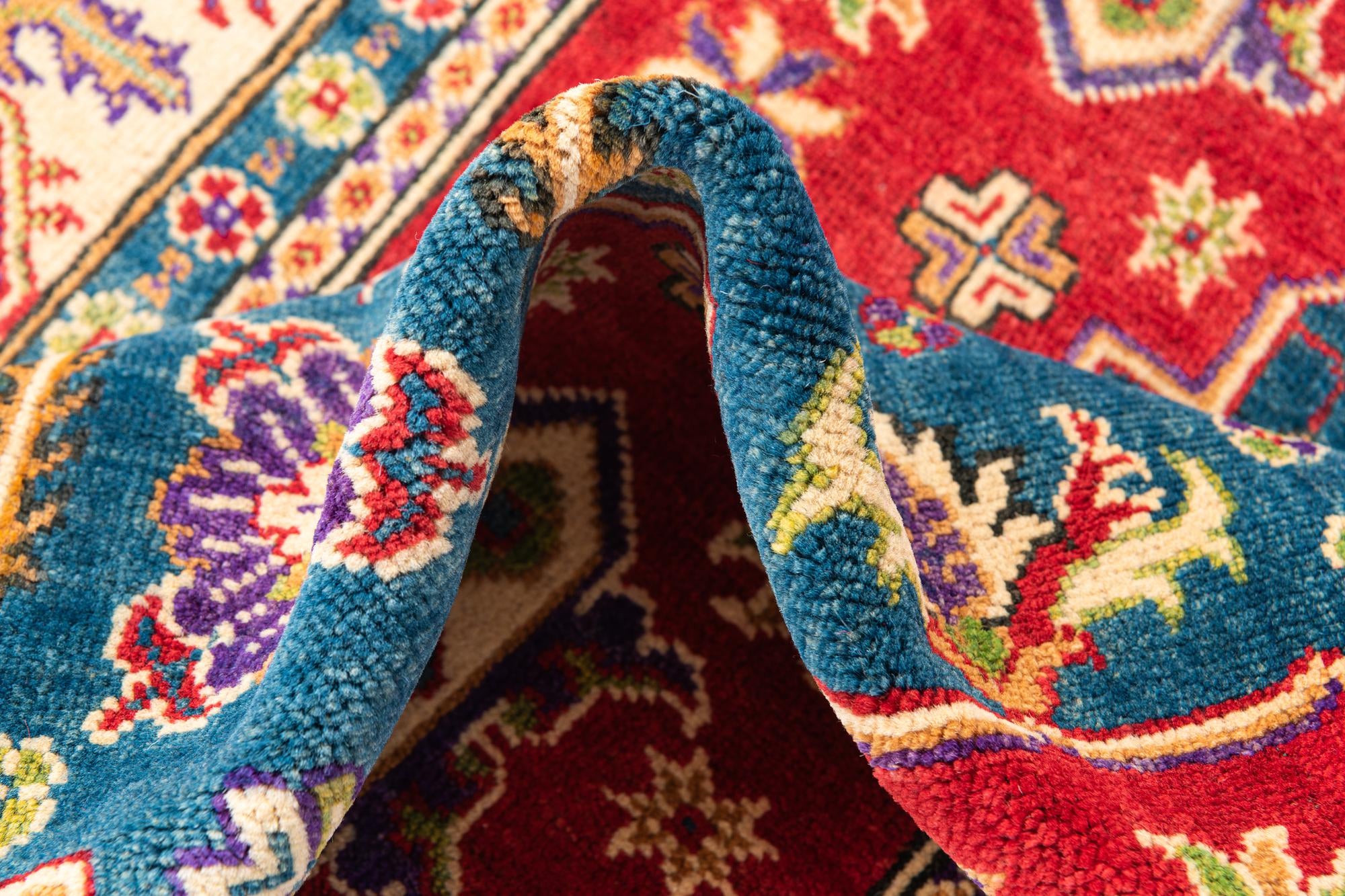 4' 1 x 6' Hand Knotted Kazak Rug
