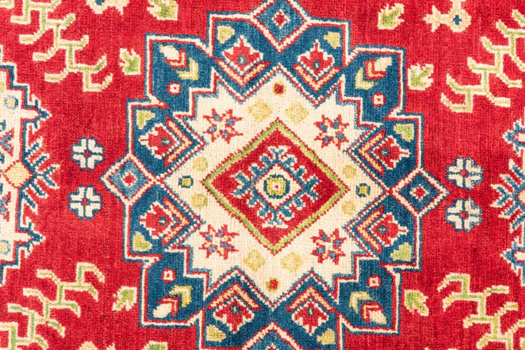 Detail image of 4' x 6' 1 Hand Knotted Kazak Rug