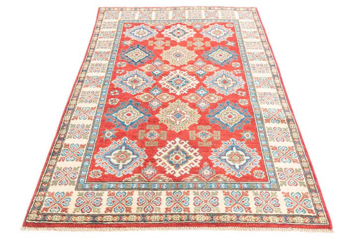 4' x 6' 1 Hand Knotted Kazak Rug