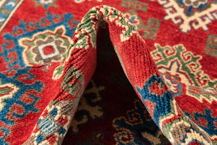 4' x 6' 1 Hand Knotted Kazak Rug