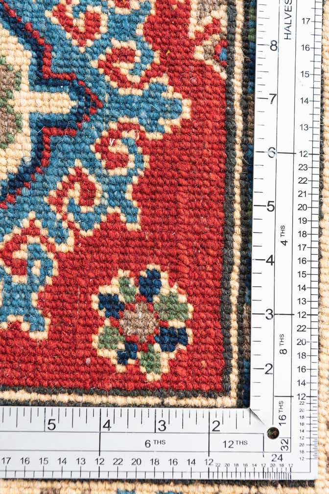 4' x 6' 1 Hand Knotted Kazak Rug