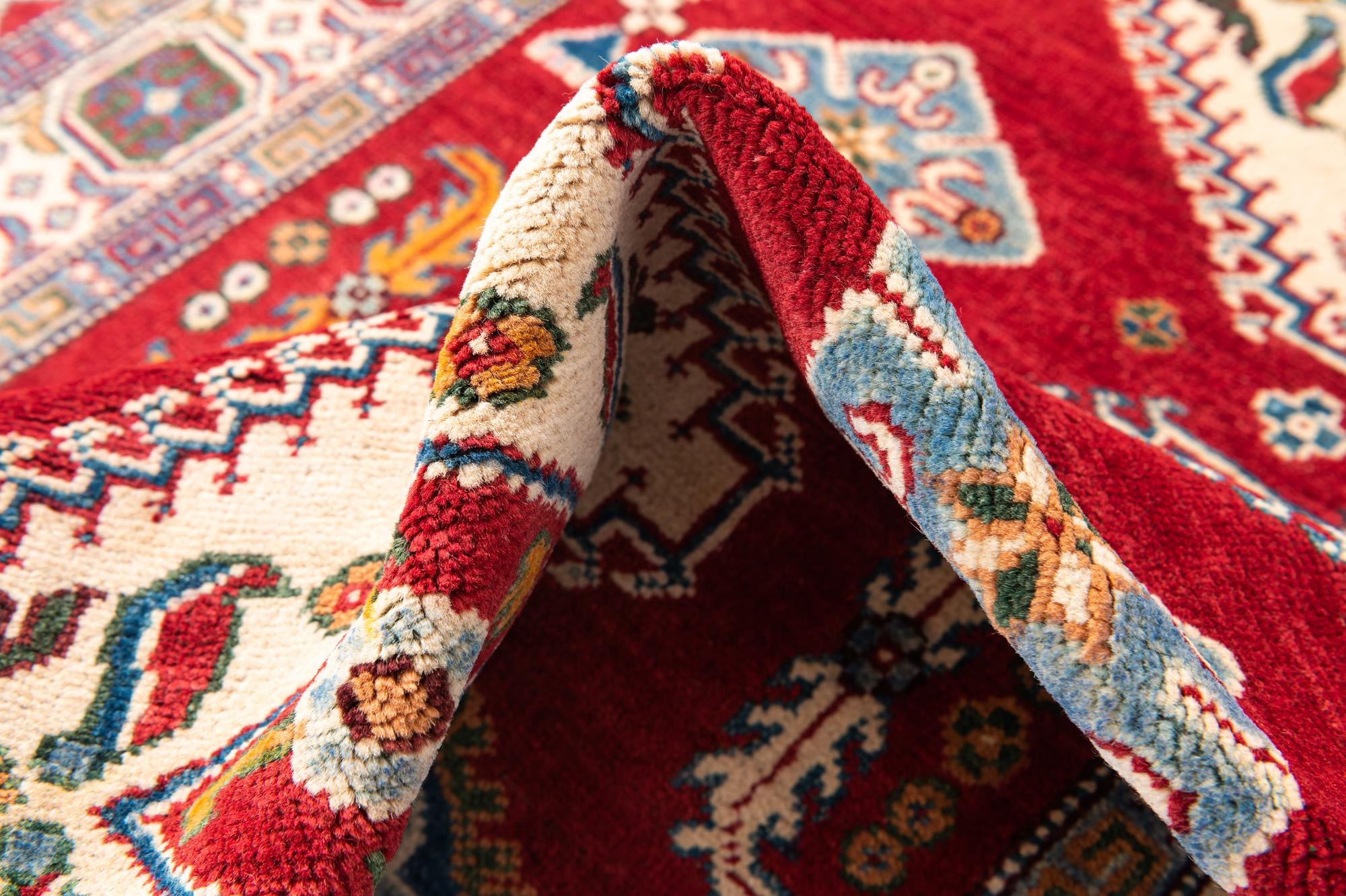 4' 1 x 6' Hand Knotted Kazak Rug
