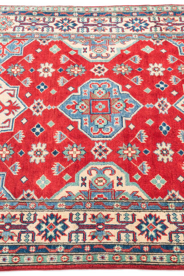Detail image of 4' x 6' Hand Knotted Kazak Rug
