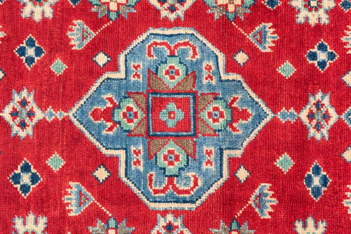 4' x 6' Hand Knotted Kazak Rug