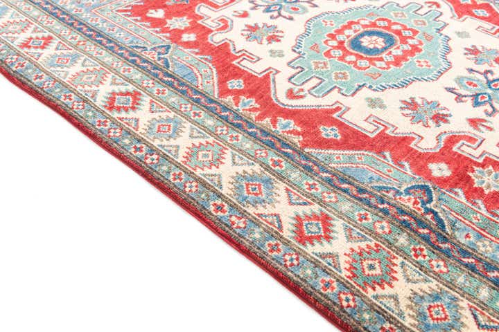 4' x 6' 1 Hand Knotted Kazak Rug