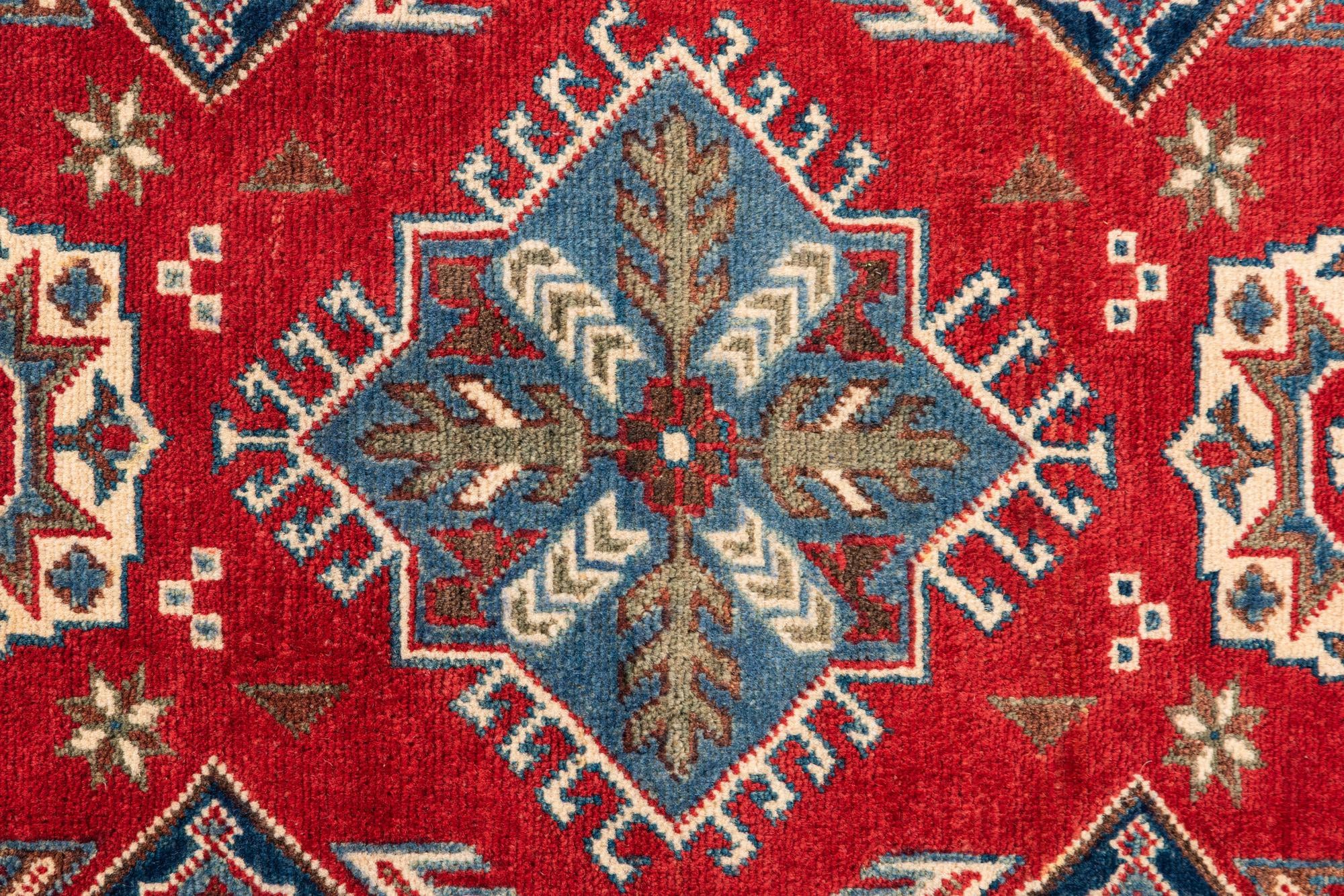 2' 9 x 4' 1 Hand Knotted Kazak Rug