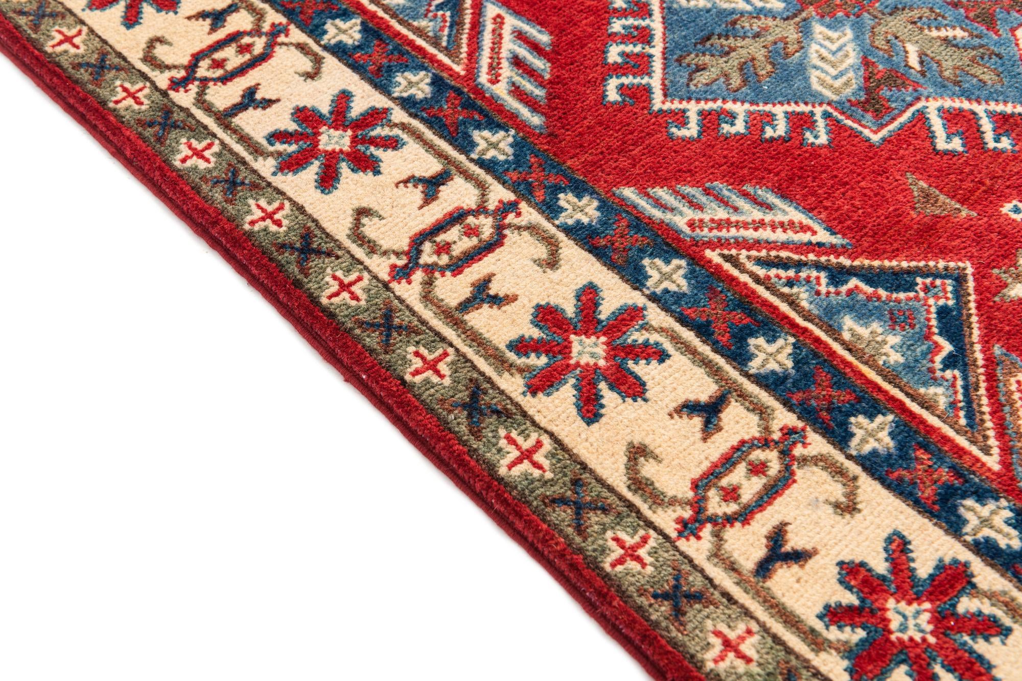 2' 9 x 4' 1 Hand Knotted Kazak Rug
