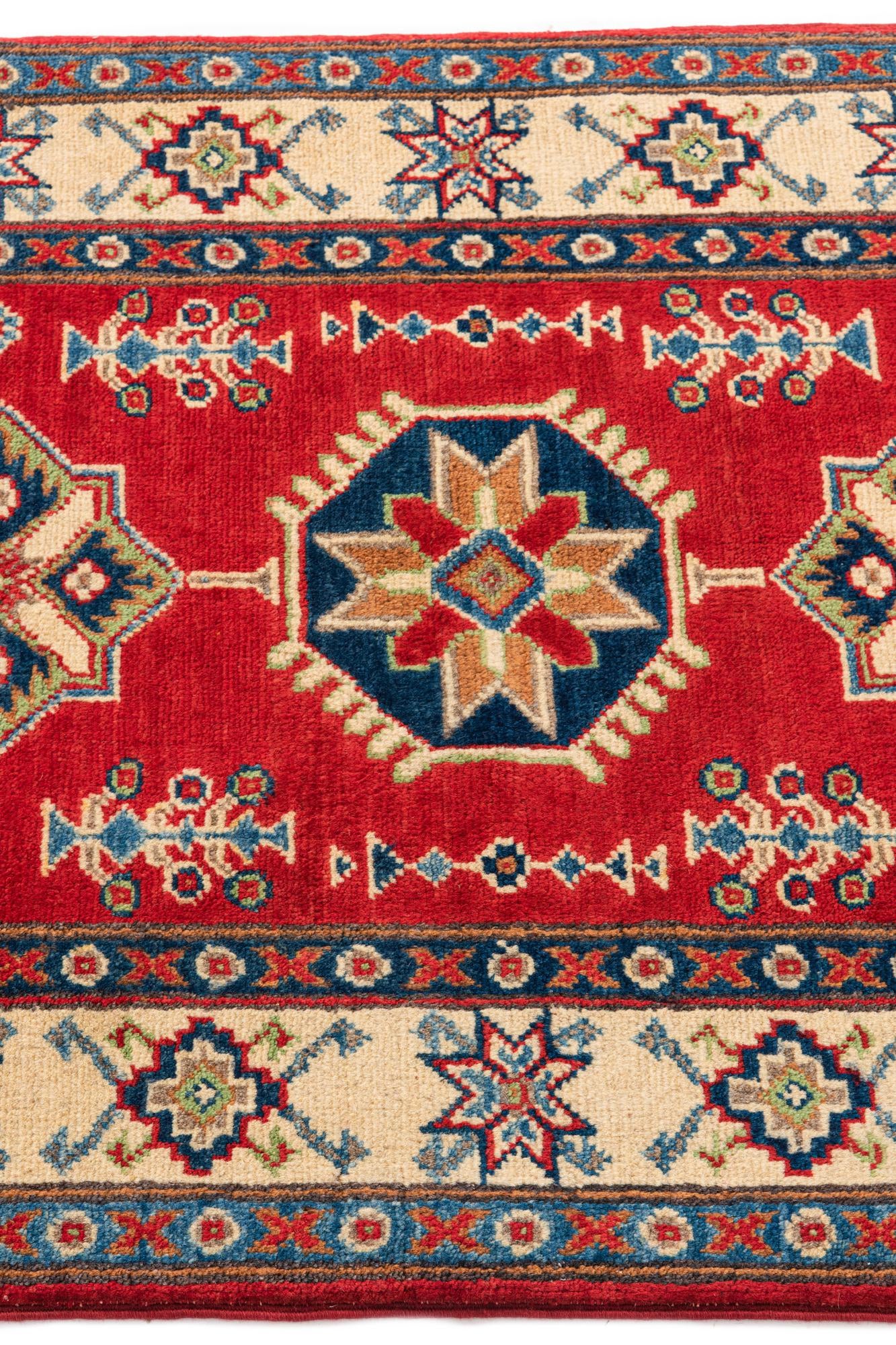 2' 7 x 4' Hand Knotted Kazak Rug