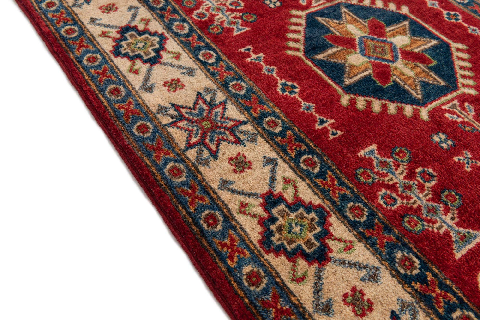 2' 7 x 4' 4 Hand Knotted Kazak Rug
