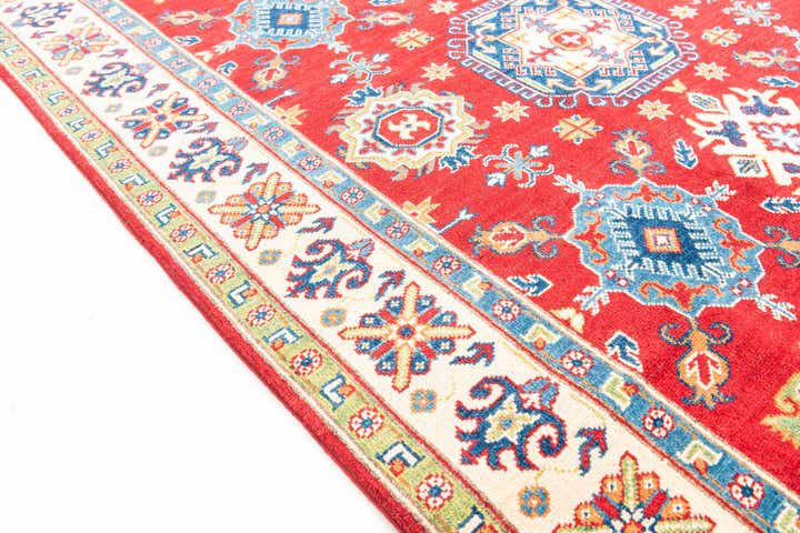 4' 10 x 6' 7 Hand Knotted Kazak Rug