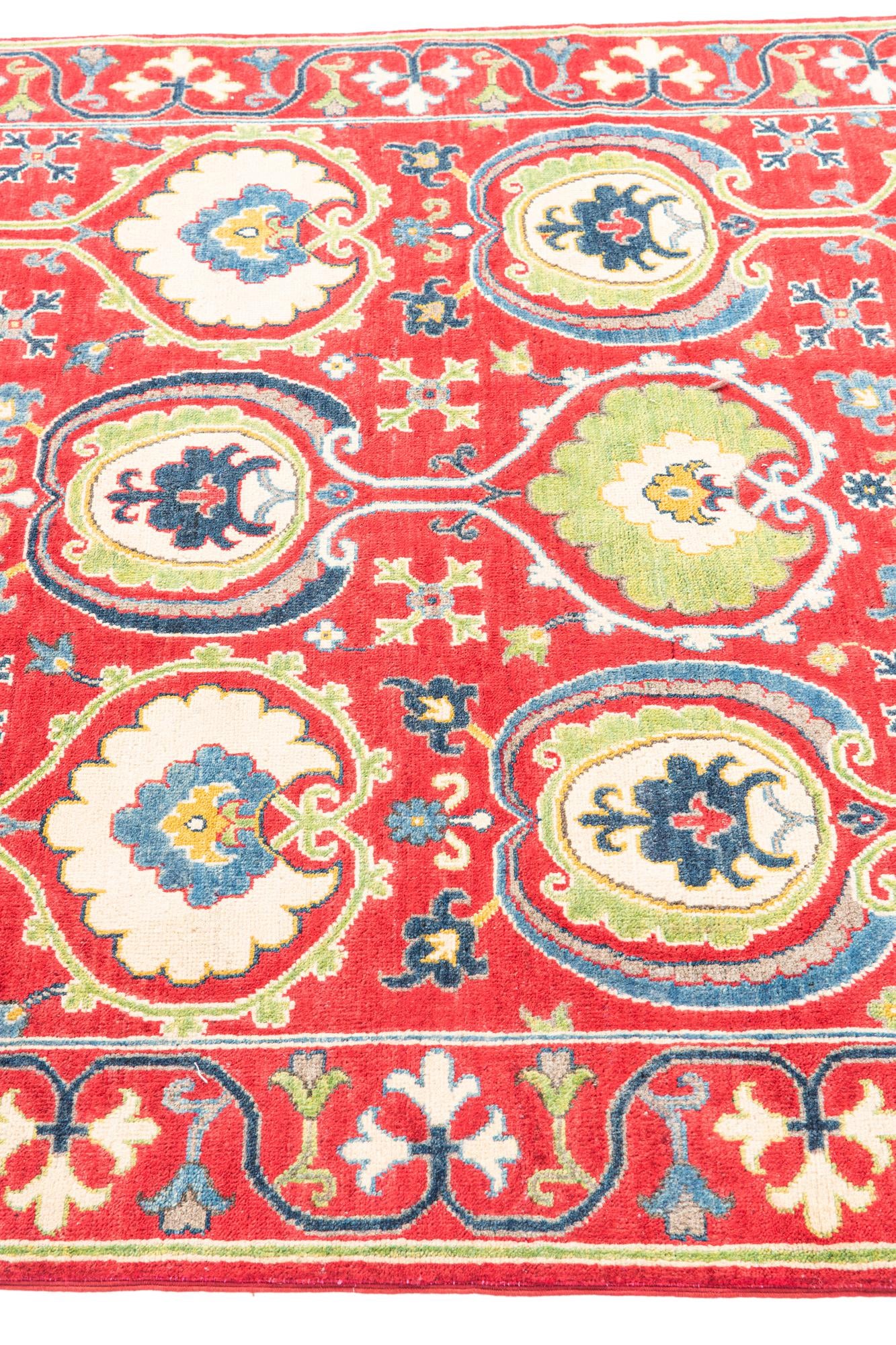 4' 10 x 6' 9 Hand Knotted Kazak Rug