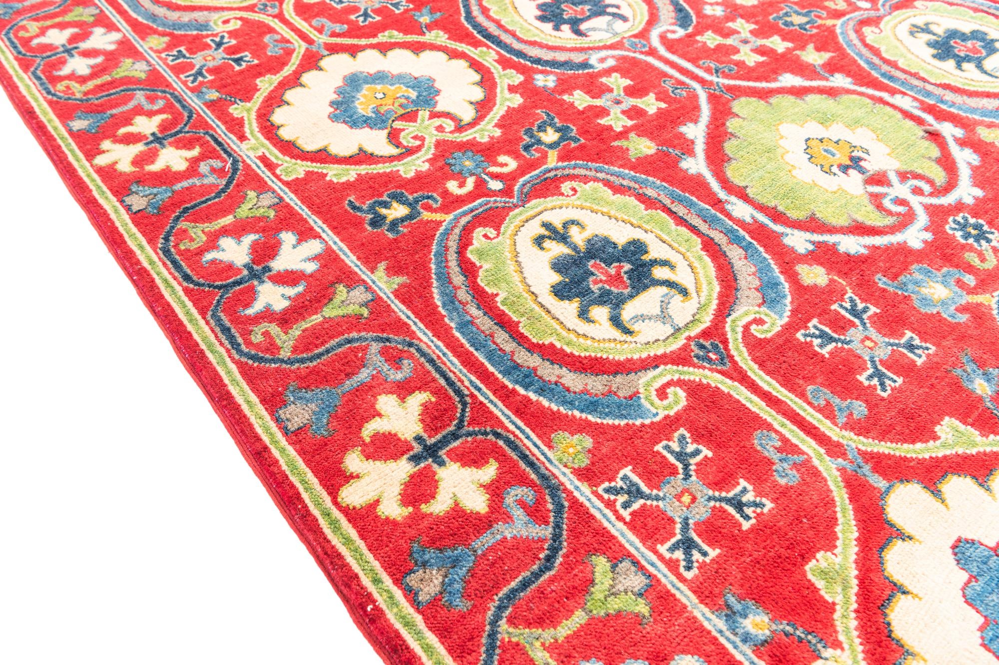 4' 10 x 6' 9 Hand Knotted Kazak Rug