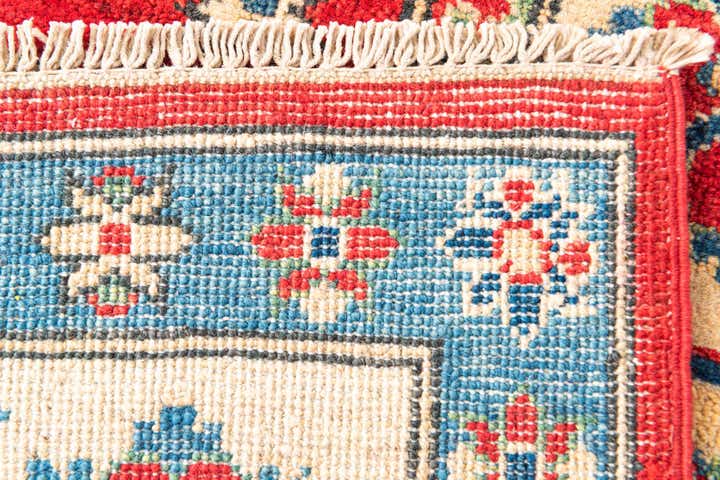 5' x 6' 10 Hand Knotted Kazak Rug