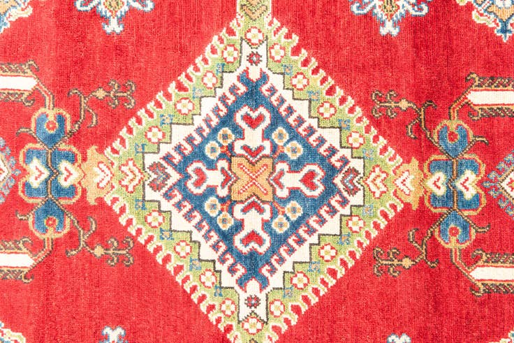 Detail image of 5' 1 x 6' 6 Hand Knotted Kazak Rug