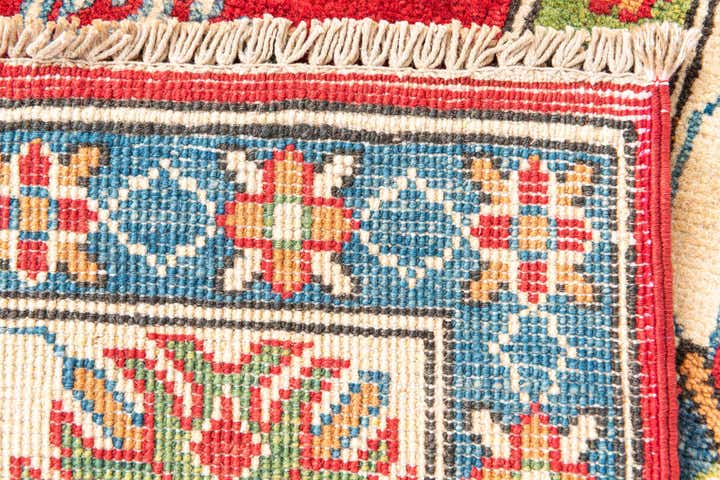 5' 1 x 6' 6 Hand Knotted Kazak Rug