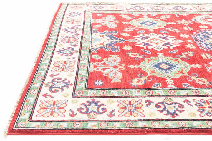 5' x 7' 1 Hand Knotted Kazak Rug