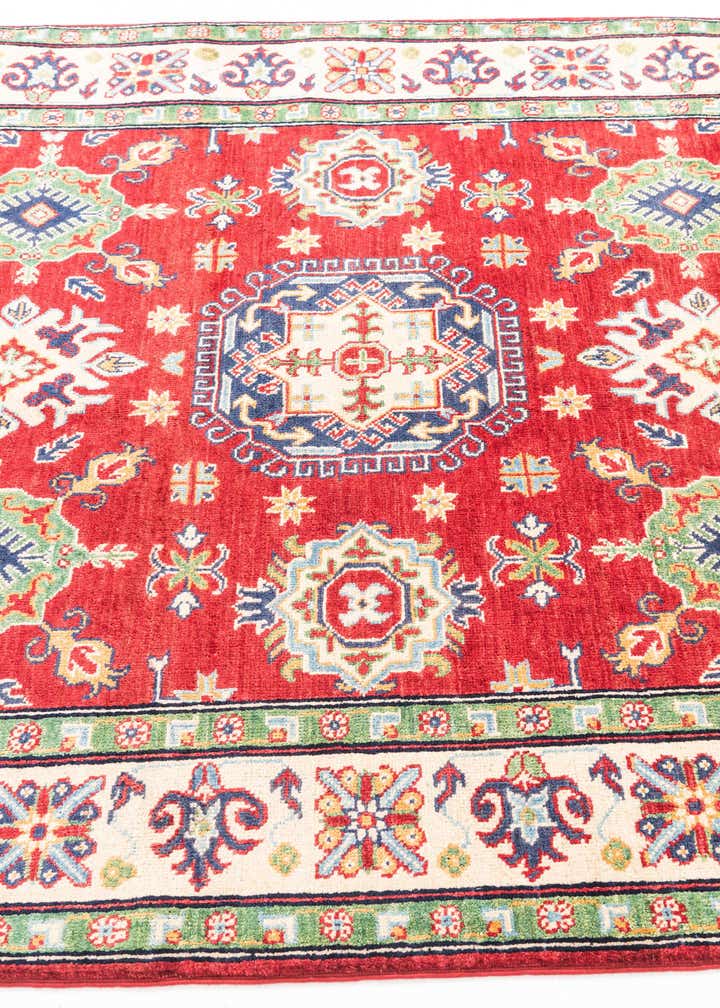 5' x 7' 1 Hand Knotted Kazak Rug