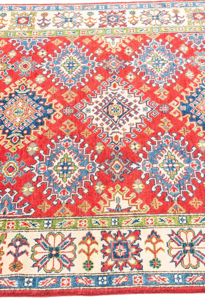 4' 9 x 6' 7 Hand Knotted Kazak Rug