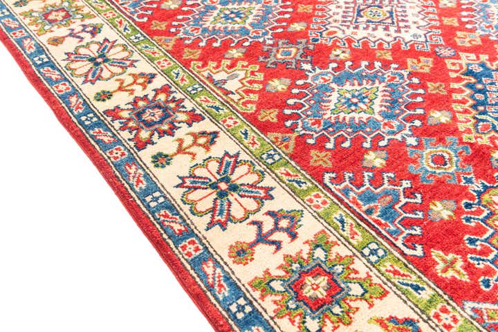 4' 9 x 6' 7 Hand Knotted Kazak Rug