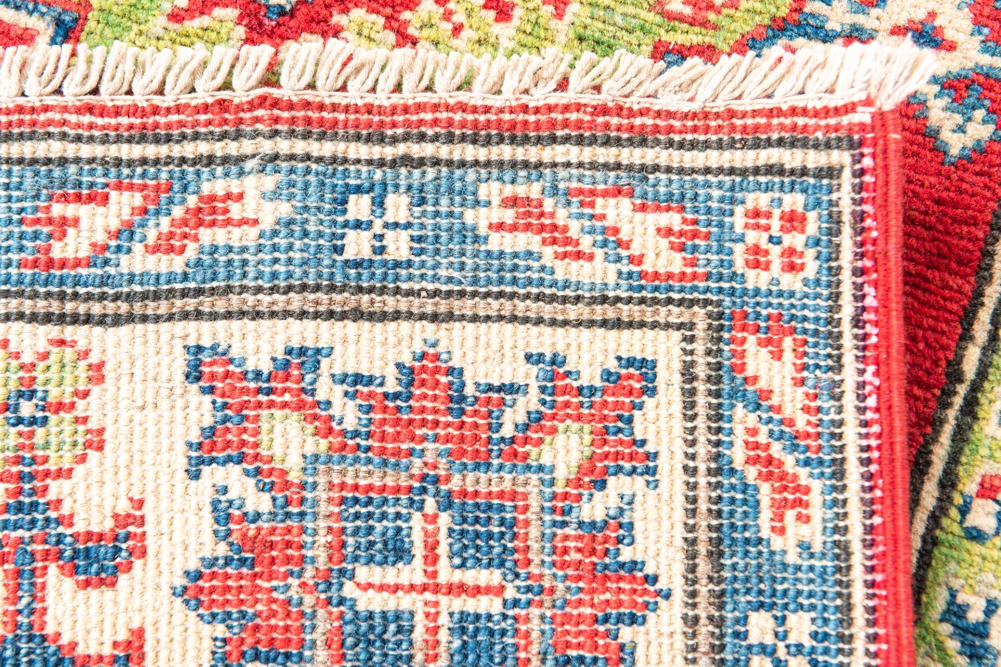 4' 10 x 6' 6 Hand Knotted Kazak Rug