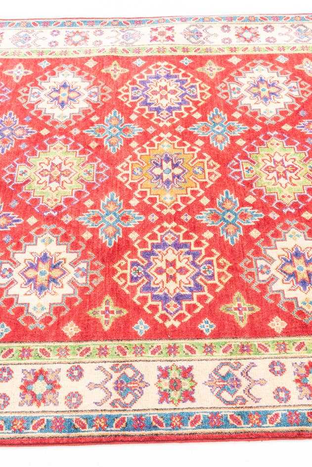 Detail image of 5' x 7' Hand Knotted Kazak Rug