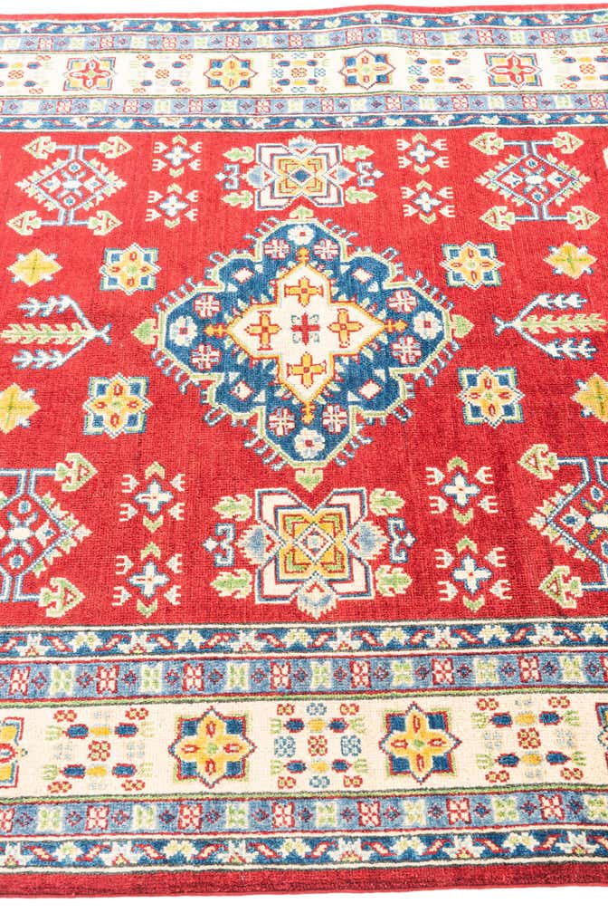 5' x 6' 6 Hand Knotted Kazak Rug