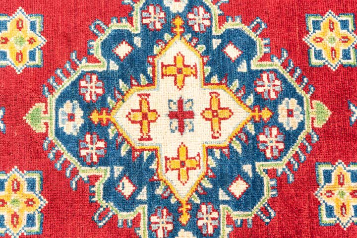 5' x 6' 6 Hand Knotted Kazak Rug