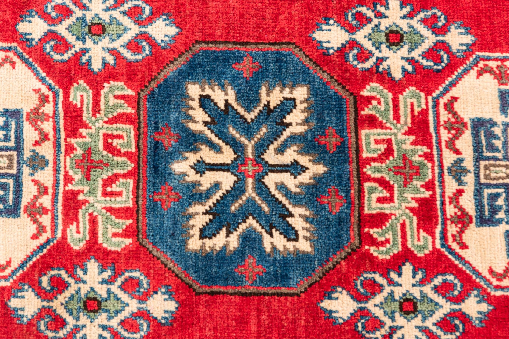 5' x 7' Hand Knotted Kazak Rug