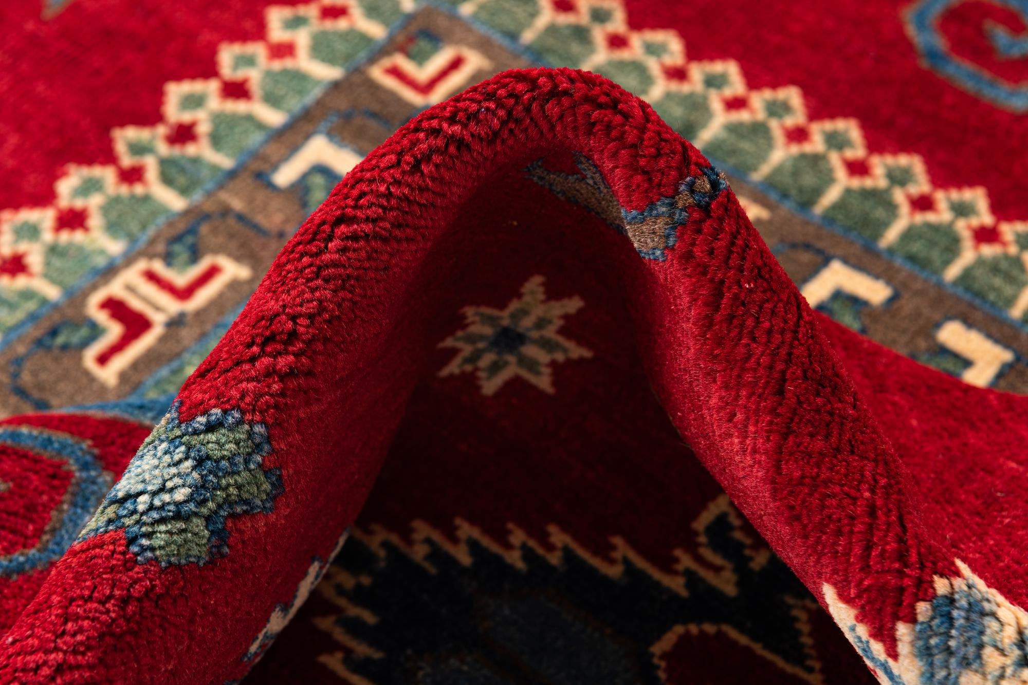 5' x 7' Hand Knotted Kazak Rug