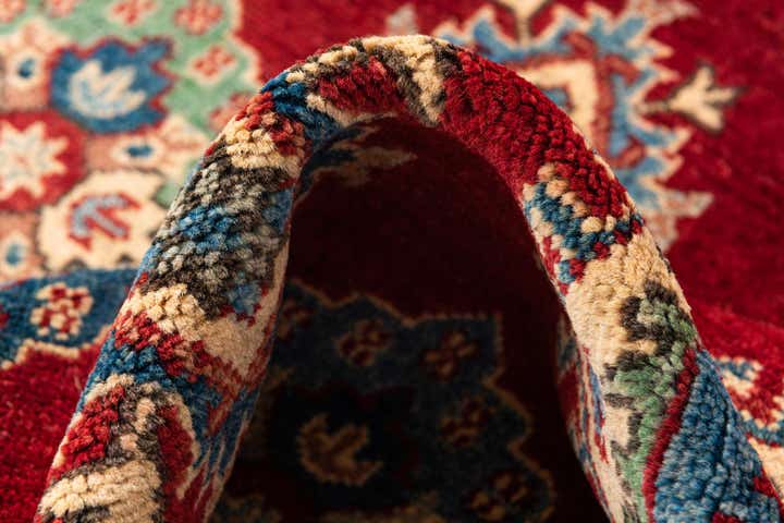 5' x 6' 10 Hand Knotted Kazak Rug