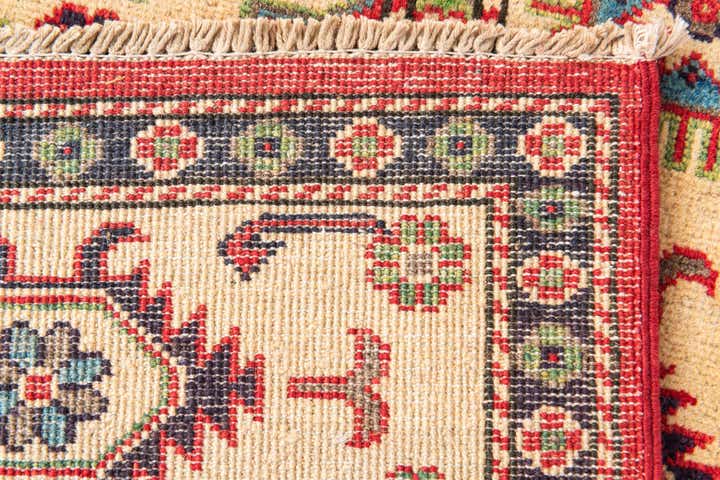 5' 1 x 6' 6 Hand Knotted Kazak Rug