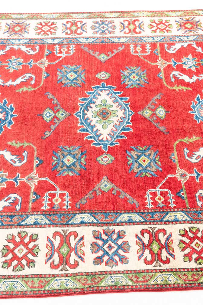 5' x 7' Hand Knotted Kazak Rug