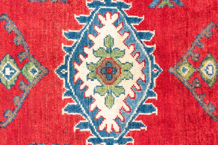 Detail image of 5' x 7' Hand Knotted Kazak Rug