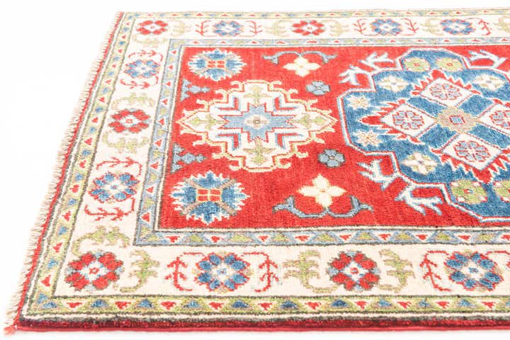 2' 8 x 4' Hand Knotted Kazak Rug