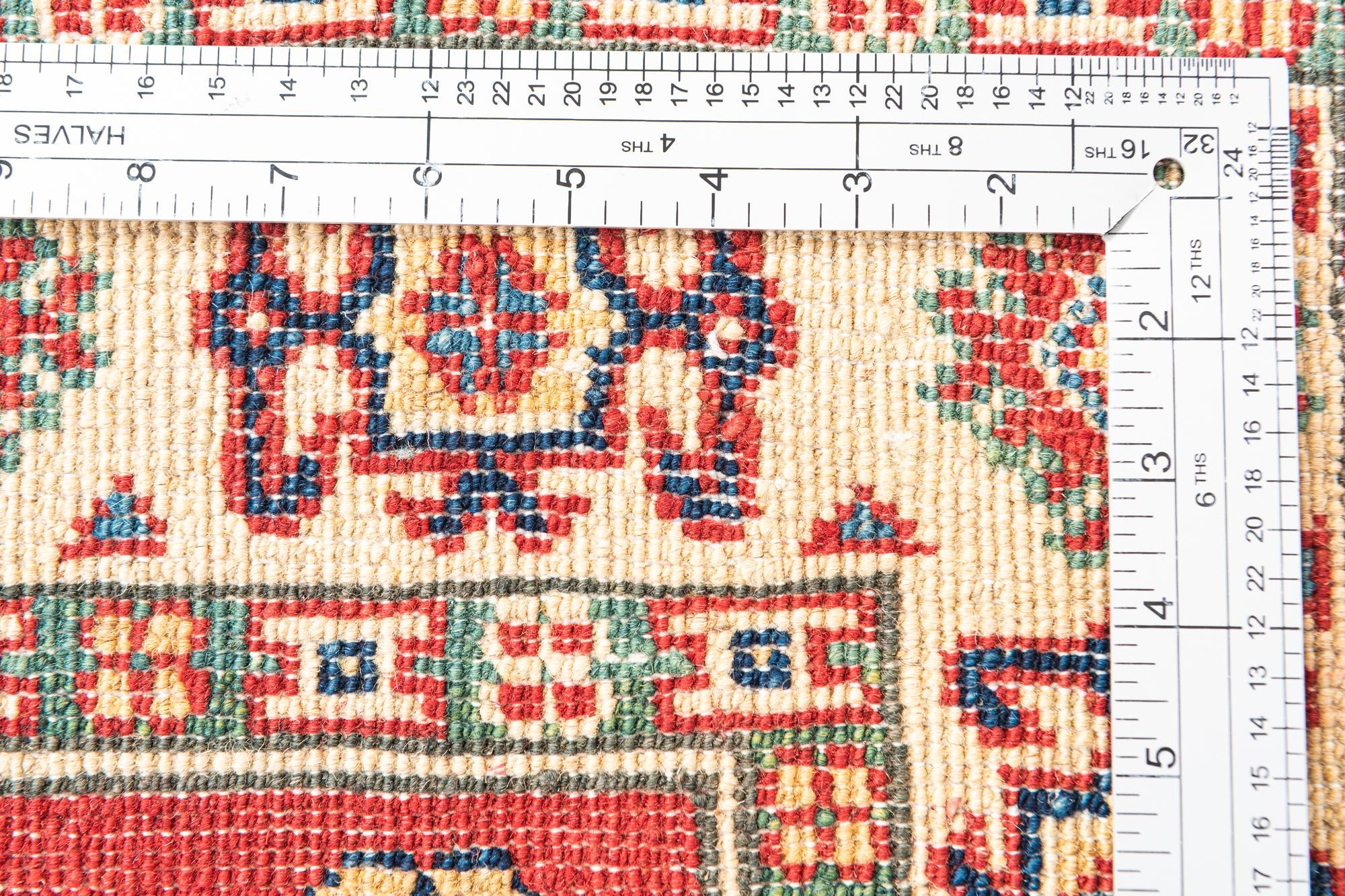 2' 8 x 4' 6 Hand Knotted Kazak Rug