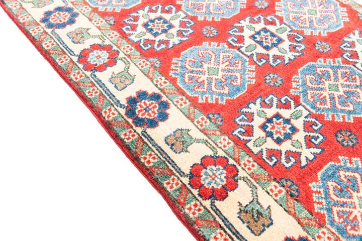 2' 9 x 4' Hand Knotted Kazak Rug