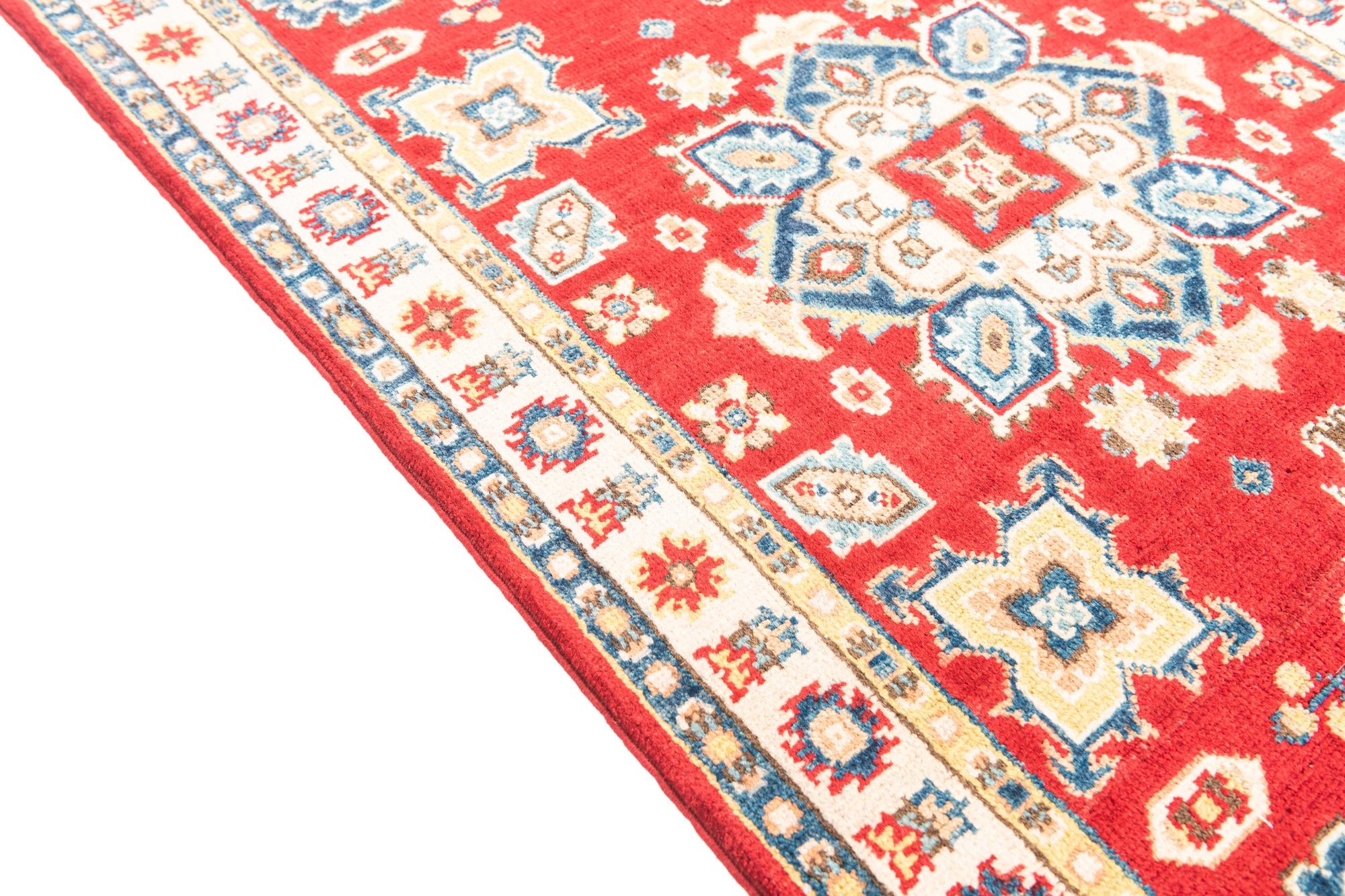 2' 8 x 4' Hand Knotted Kazak Rug