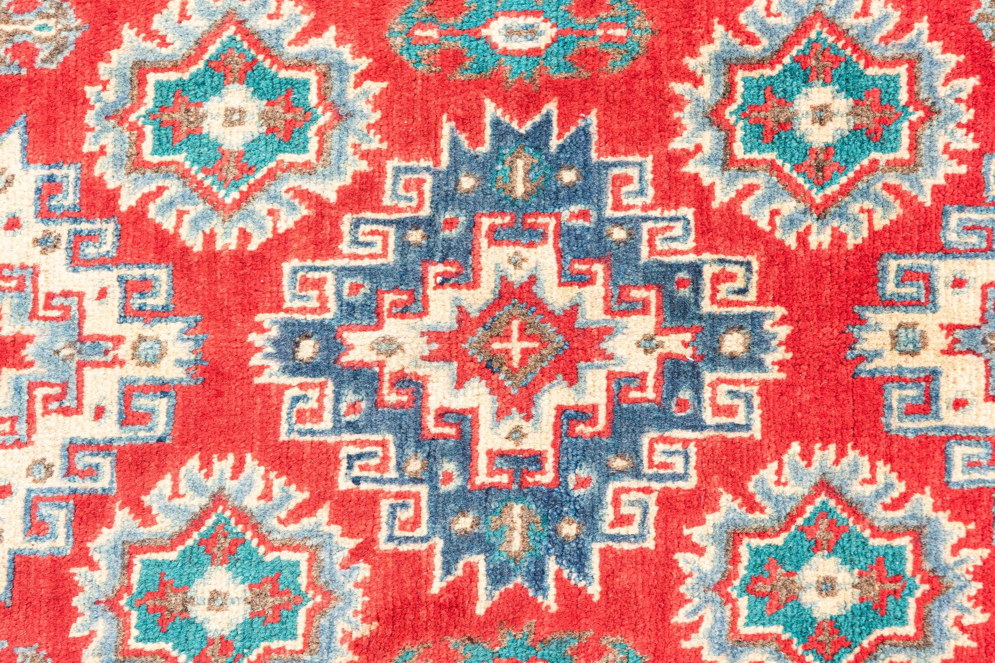 2' 7 x 4' 3 Hand Knotted Kazak Rug