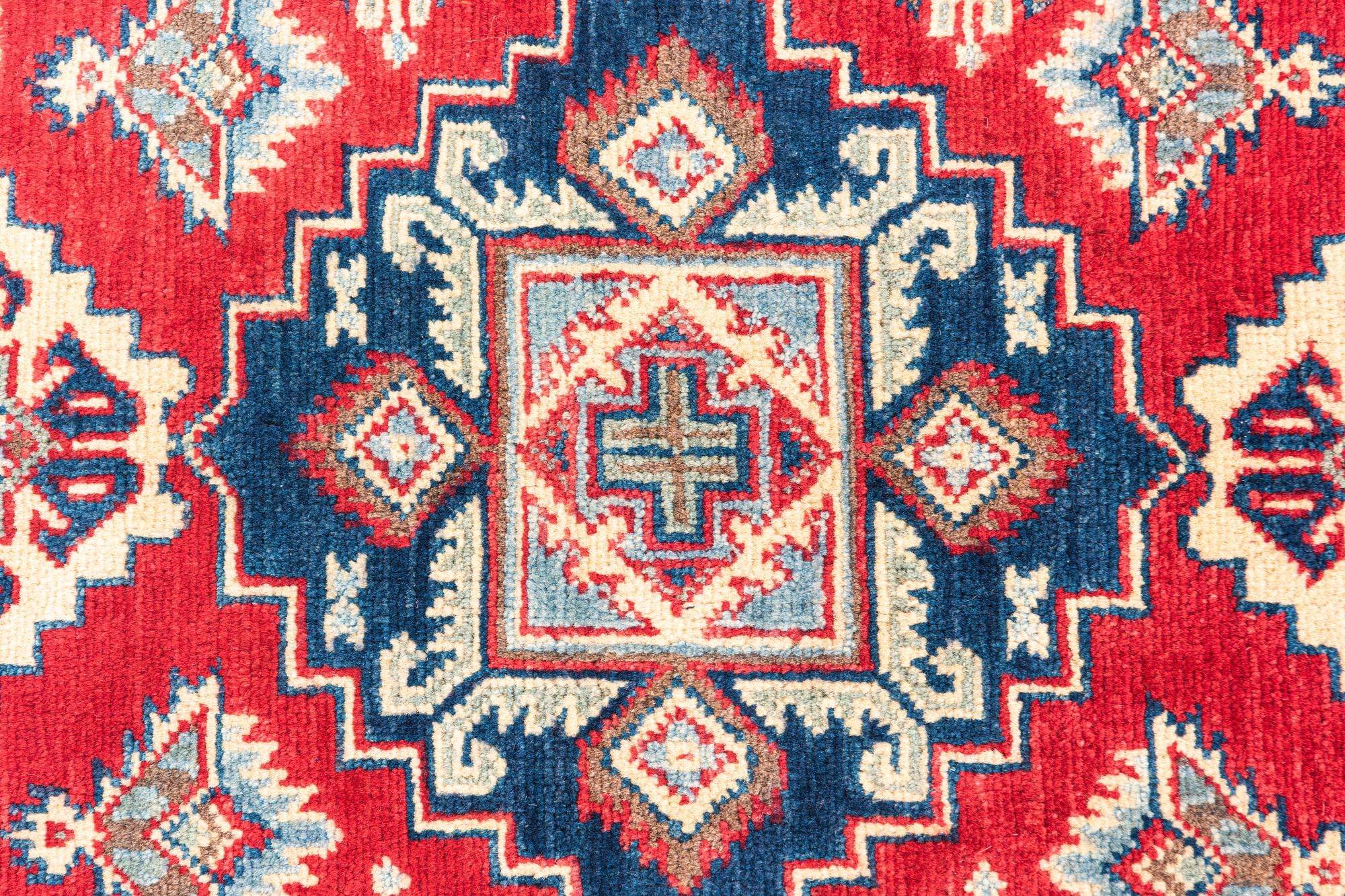 2' 8 x 4' Hand Knotted Kazak Rug