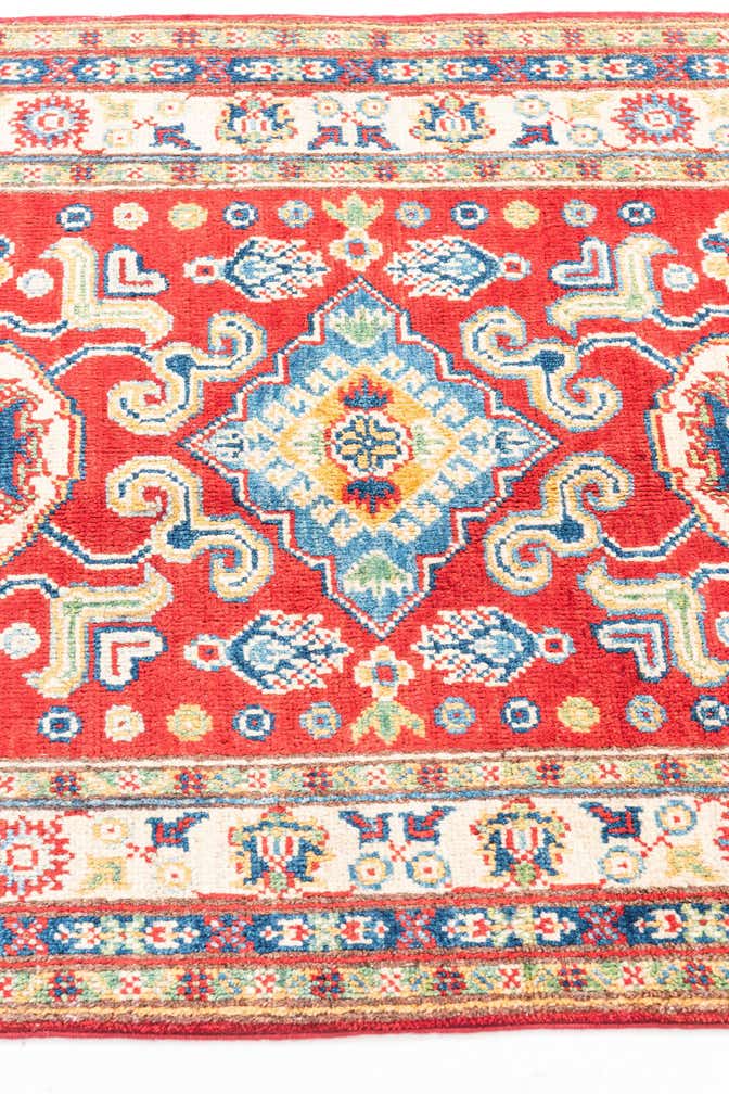 2' 8 x 4' 2 Hand Knotted Kazak Rug