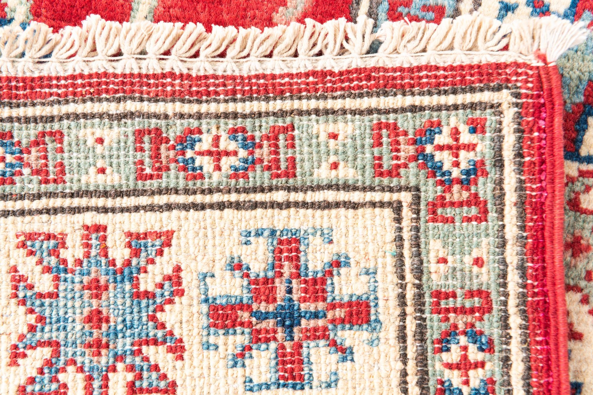 2' 9 x 4' 3 Hand Knotted Kazak Rug