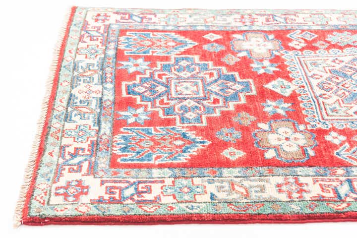 2' 7 x 4' 3 Hand Knotted Kazak Rug