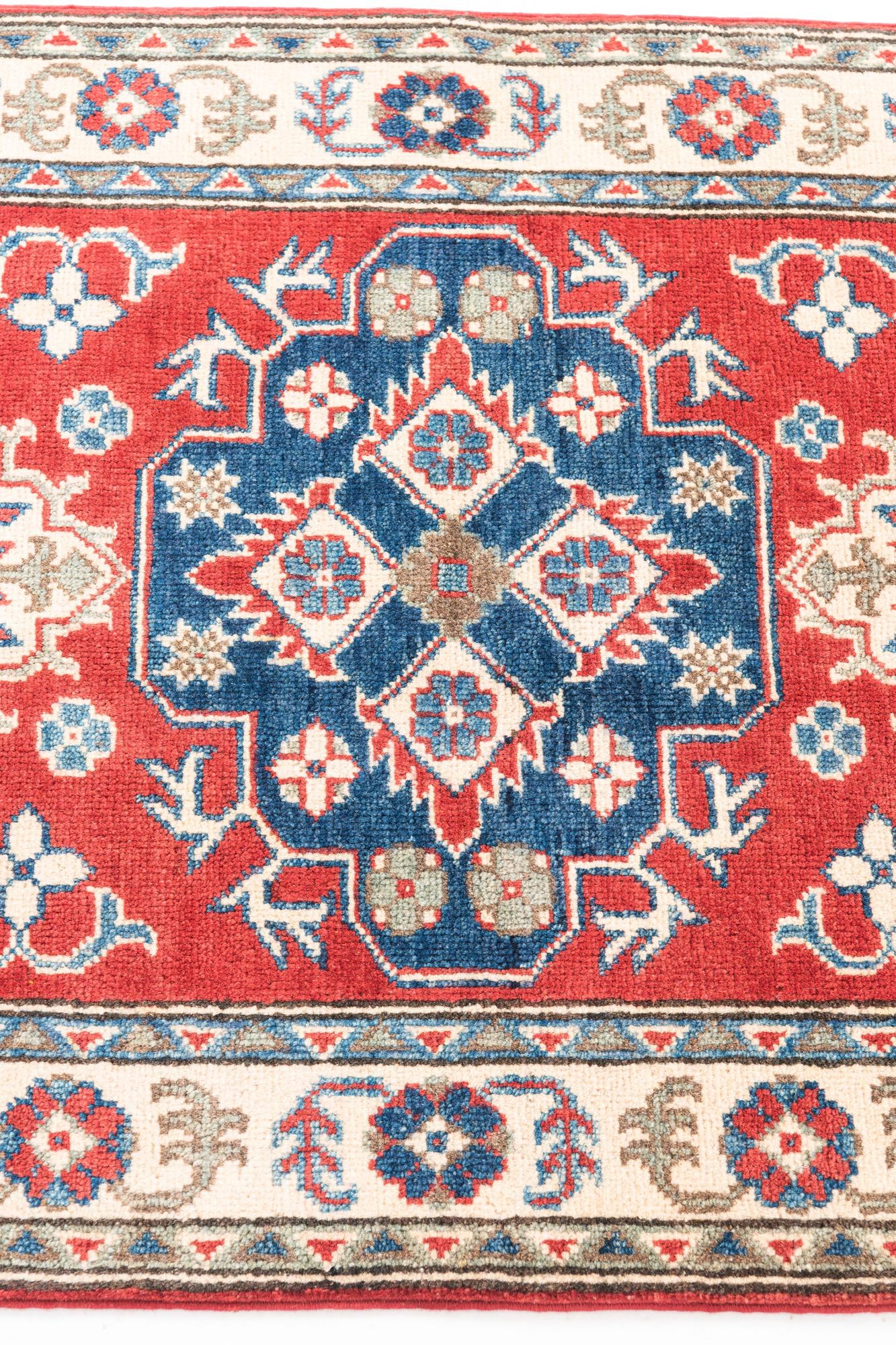 2' 8 x 4' Hand Knotted Kazak Rug
