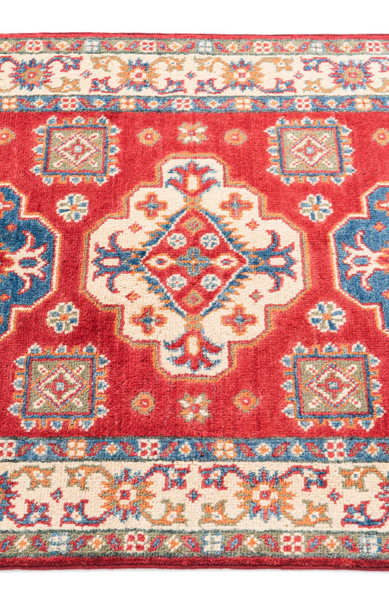 2' 7 x 4' 3 Hand Knotted Kazak Rug