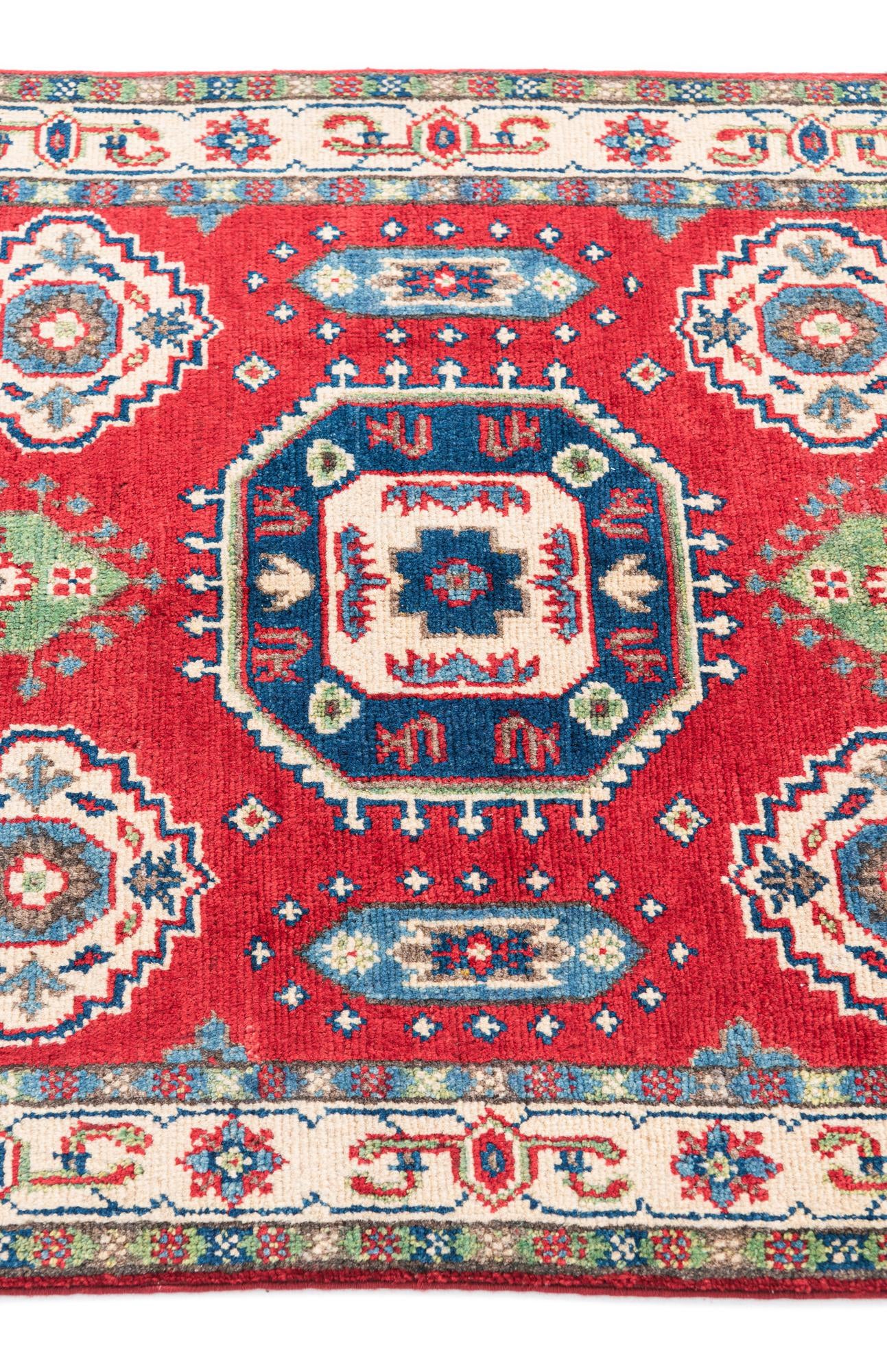 2' 7 x 4' 2 Hand Knotted Kazak Rug