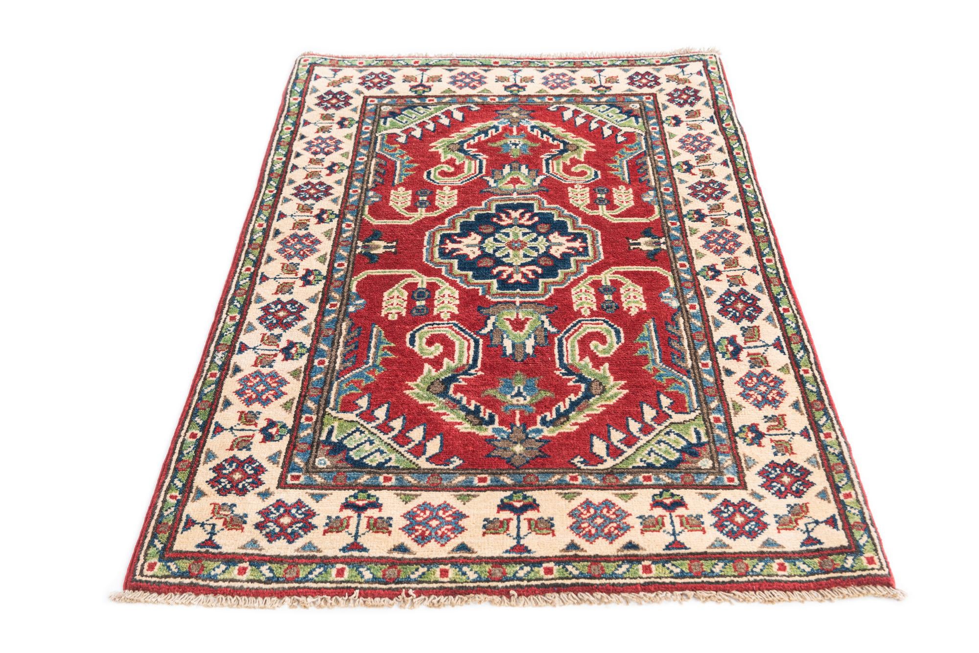 2' 8 x 4' 2 Hand Knotted Kazak Rug