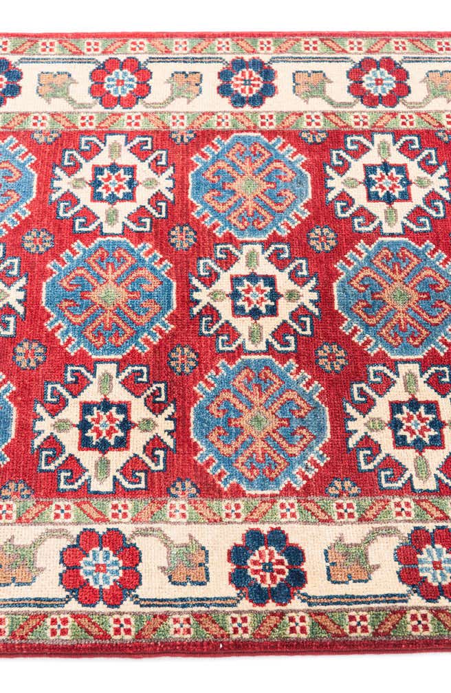 2' 9 x 4' Hand Knotted Kazak Rug