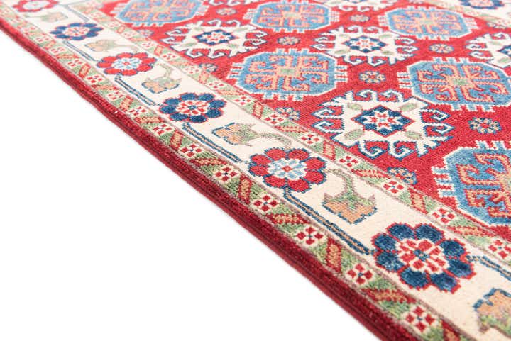 2' 9 x 4' Hand Knotted Kazak Rug