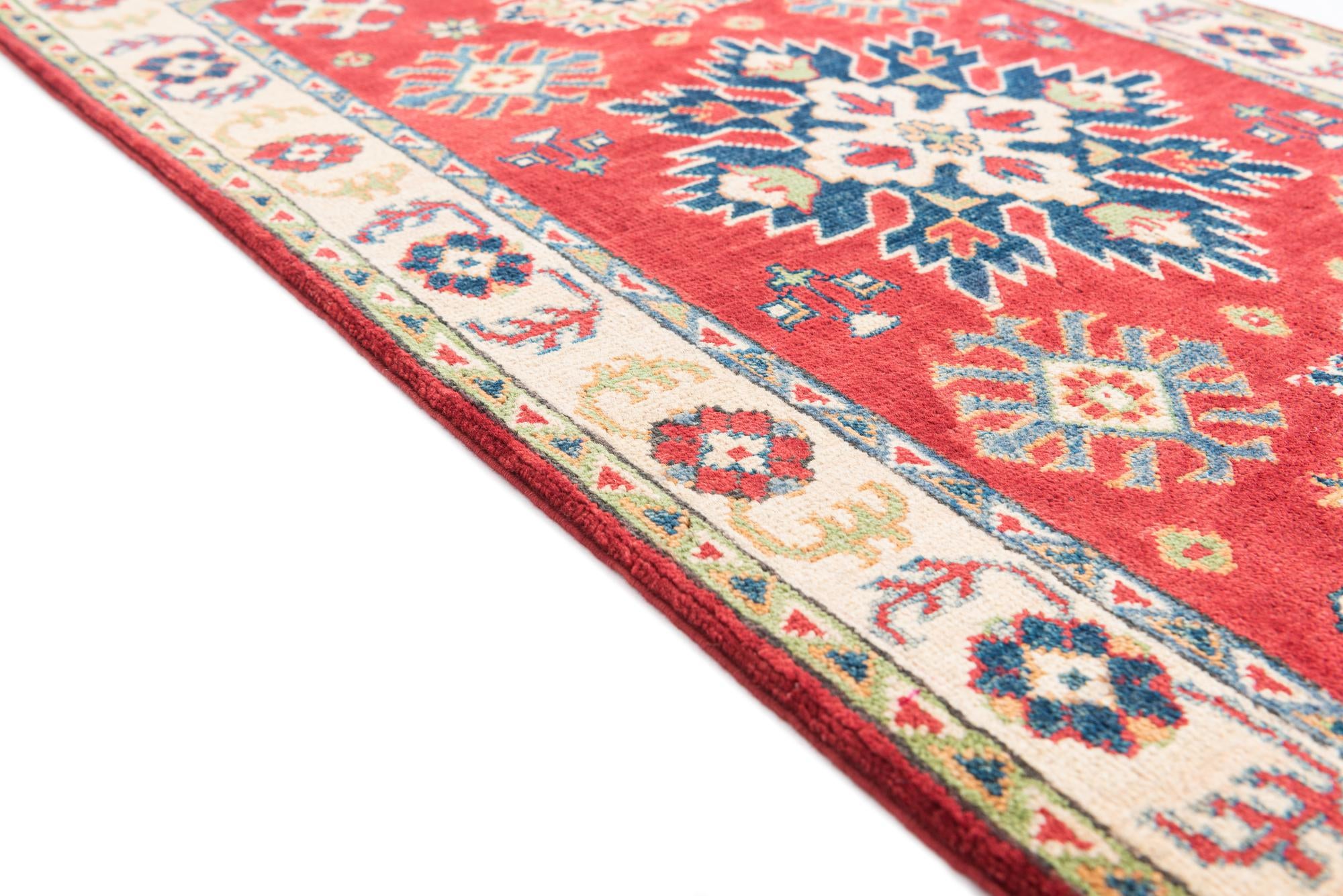 2' 7 x 4' 4 Hand Knotted Kazak Rug