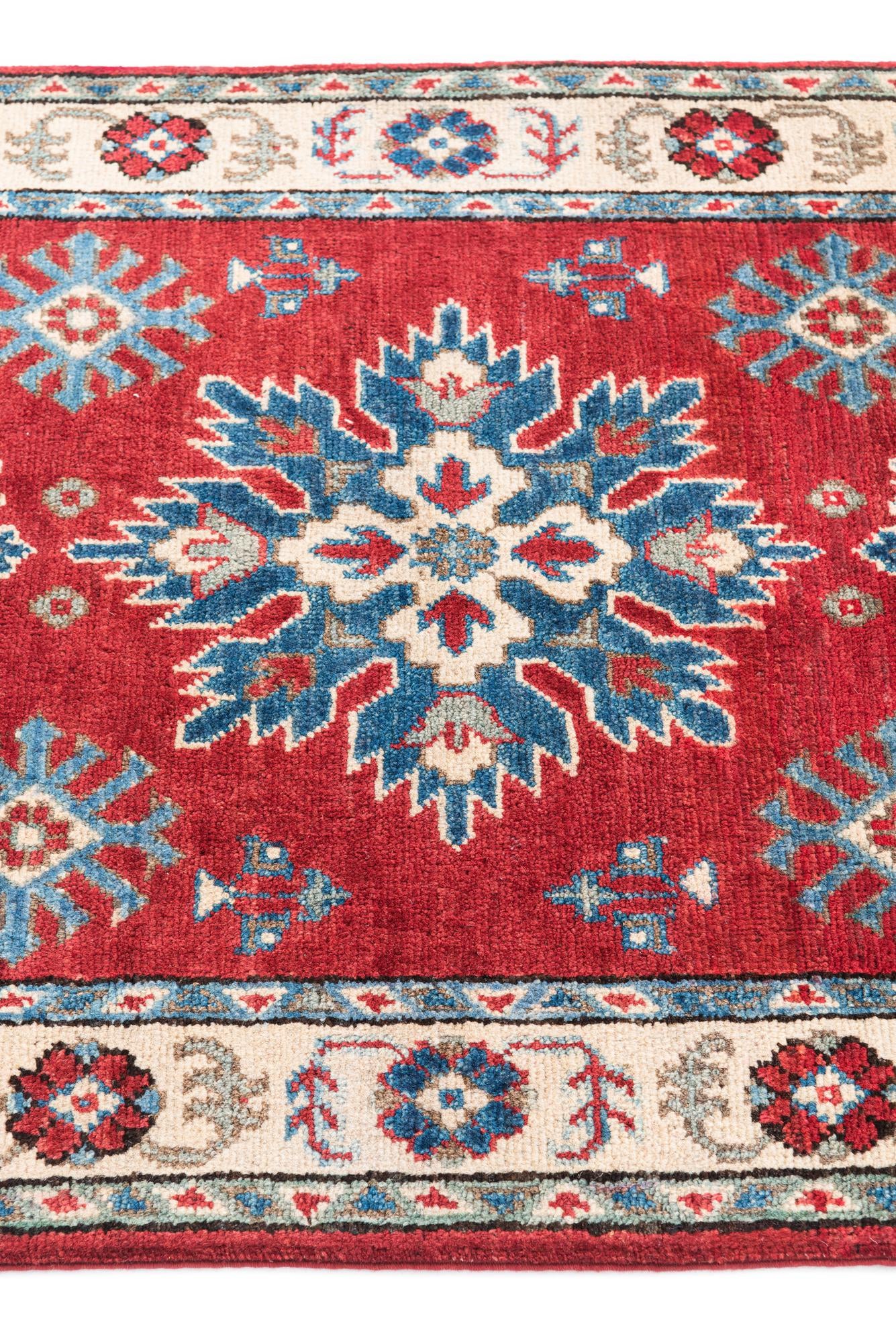 2' 8 x 4' 5 Hand Knotted Kazak Rug
